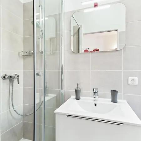 Forville Apartman *